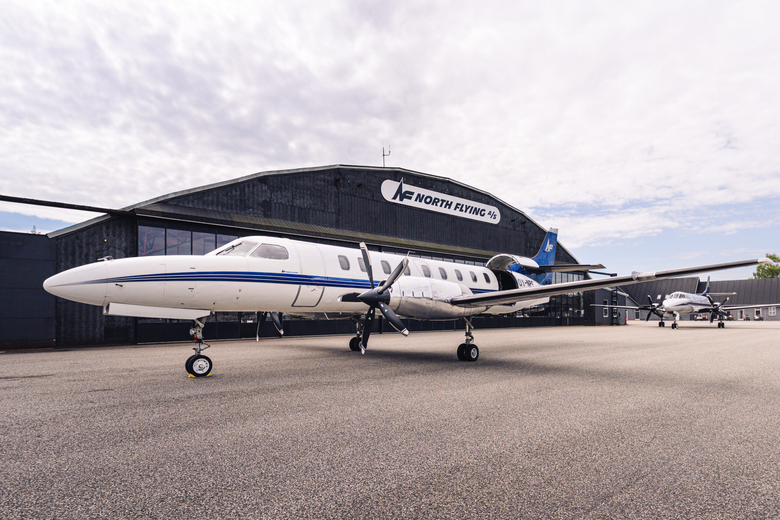 North Flying Metroliner